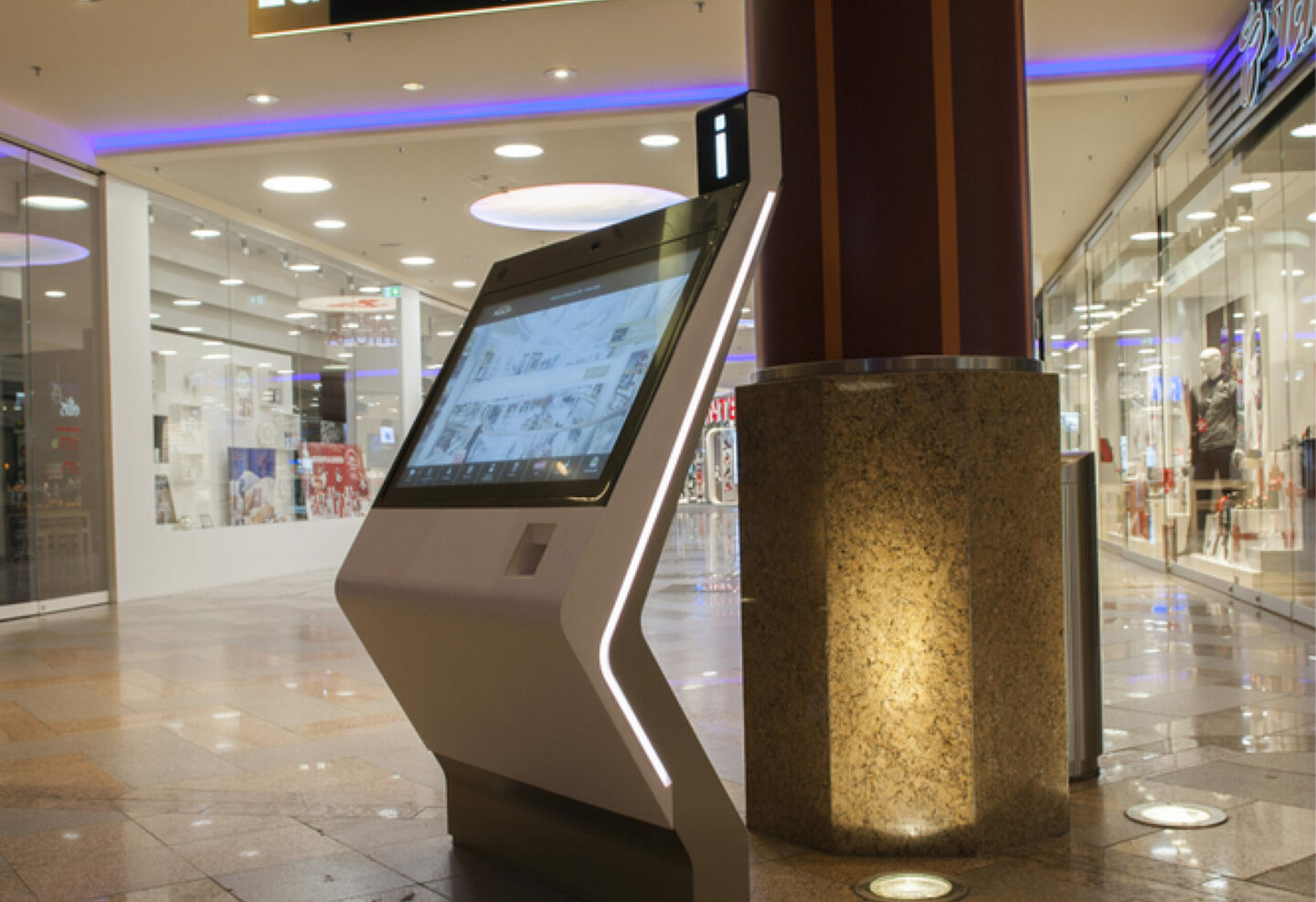 HUBER Digital Signage